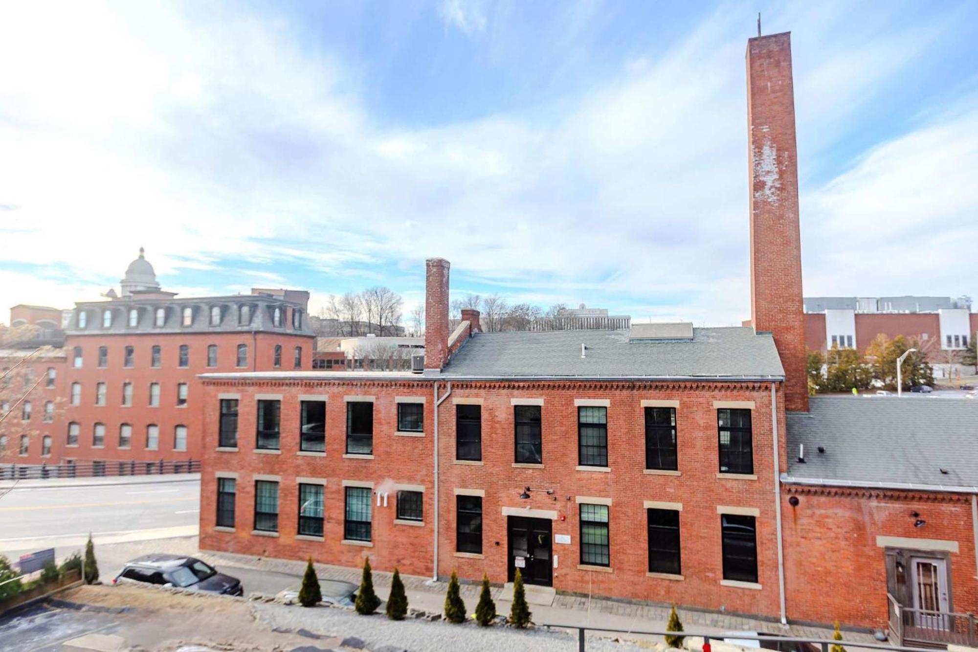 Jennifer'S Riverfront Foundry Apartment Downtown Провиденс Экстерьер фото